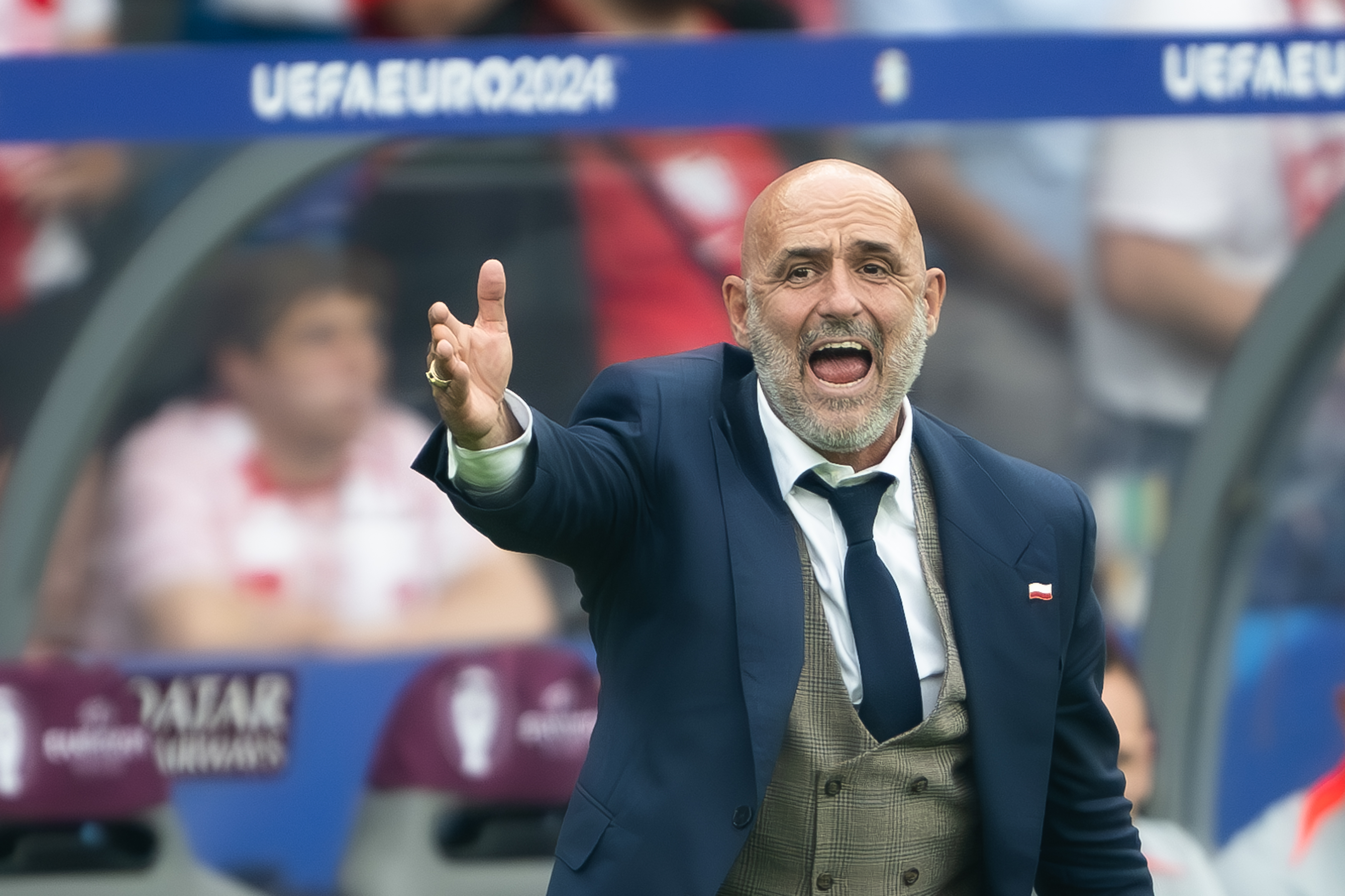 开云体育官网-莱万多夫斯基官方宣布刷新纪录新规，公牛引发争议！的简单介绍